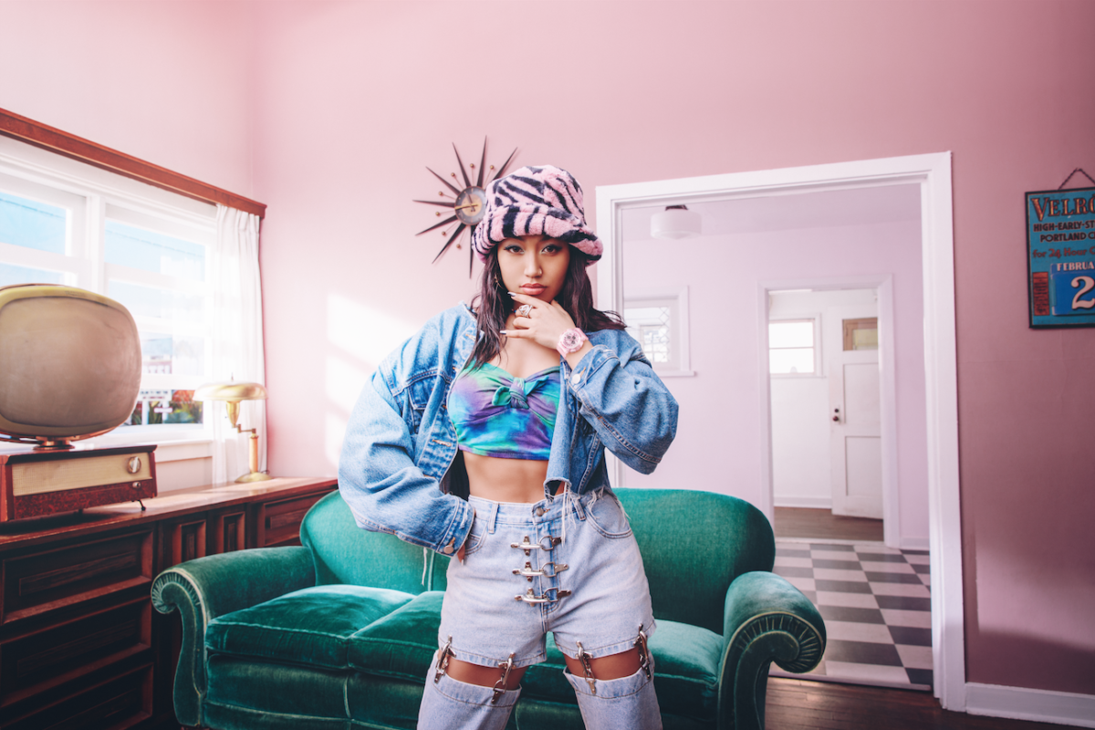 BABY-G×RIEHATA ダンスをテーマにしたコラボウォッチ『DANCE MODE ON 
